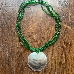 Vintage Y2K Boho Beaded Shell Necklace.